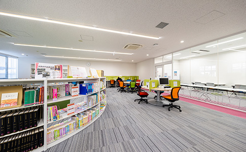 情報図書館 福岡看護大学 情報図書館 福岡看護大学